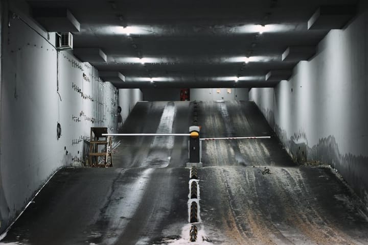 Enhancing Construction Efficiency with Modern Construction Equipment and Ready-Mix Plants